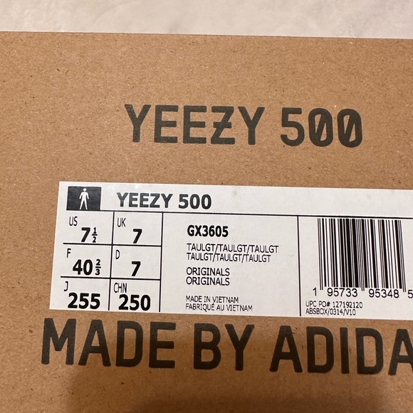 Yeezy 500 Taupe Light - Picture 5 of 5